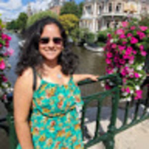 Meet your Posher, Elizabeth